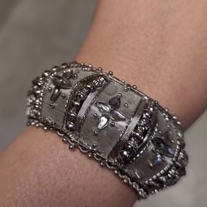 Vintage silver metal & rhinestone hinge cuff bracelet COSTUME JEWELRY